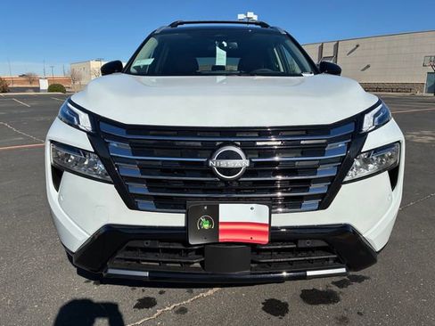 New 2026 Nissan Rogue Platinum w/ Platinum Premium Package image 9