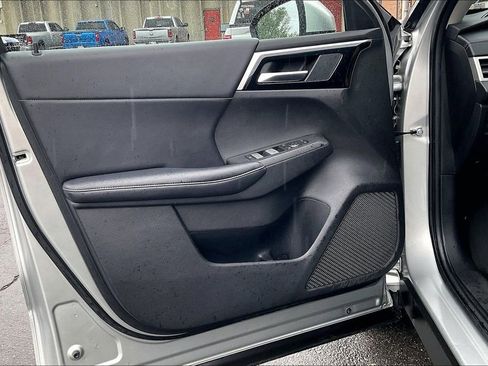 Used 2022 Mitsubishi Outlander SE AWD/4WD image 22