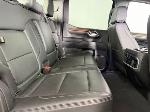 Used 2024 GMC Sierra 1500 Denali AWD/4WD image 27