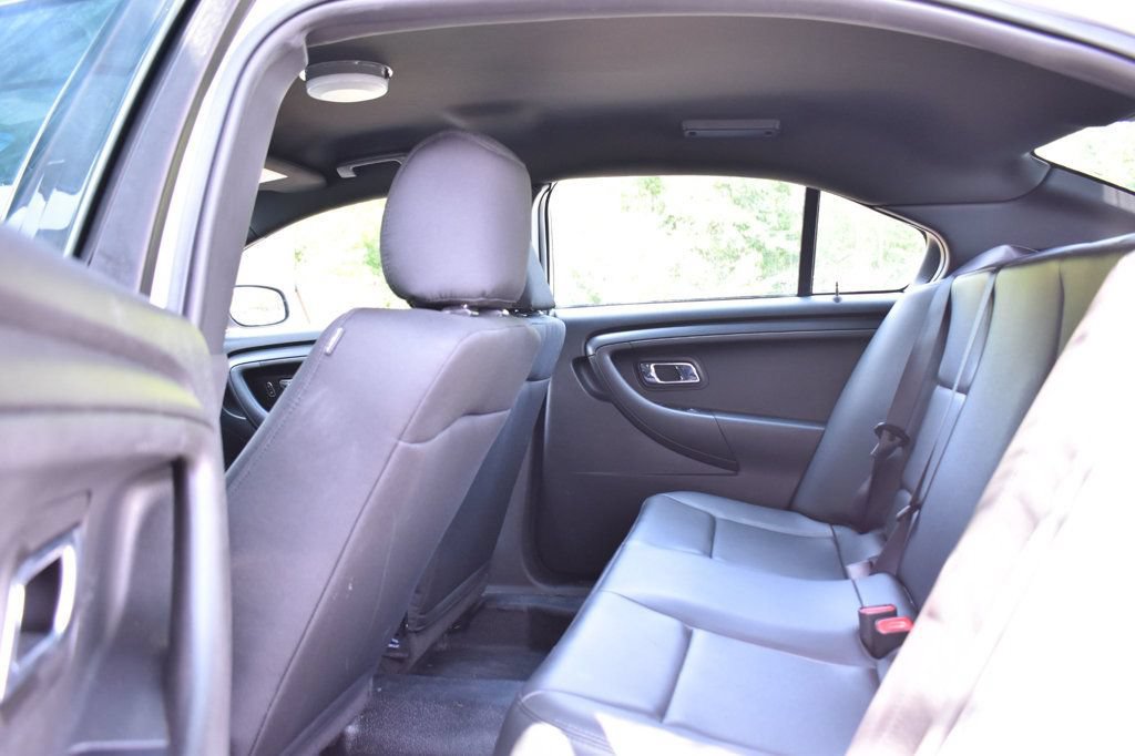 Used 2018 Ford Taurus Police Interceptor AWD image 20