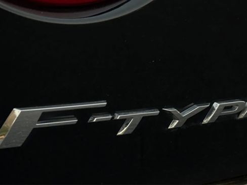 Used 2017 Jaguar F-TYPE Coupe RWD image 38