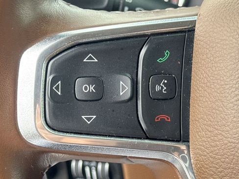 Used 2021 RAM 1500 Laramie AWD/4WD image 33