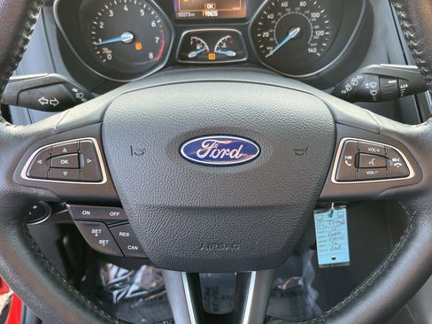Used 2015 Ford Focus SE w/ Equipment Group 201A image 19