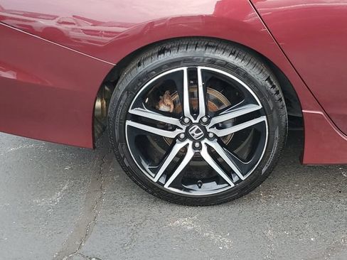 Used 2017 Honda Accord Sport Special Edition image 6