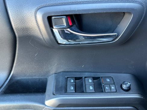 Used 2023 Toyota Tacoma TRD Sport RWD image 11