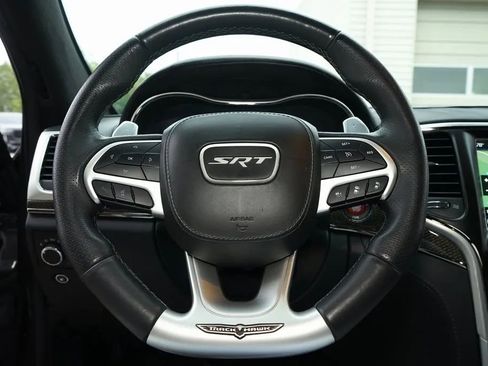 Used 2018 Jeep Grand Cherokee Trackhawk image 11