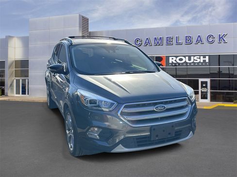 Used 2017 Ford Escape Titanium w/ Equipment Group 301A image 4
