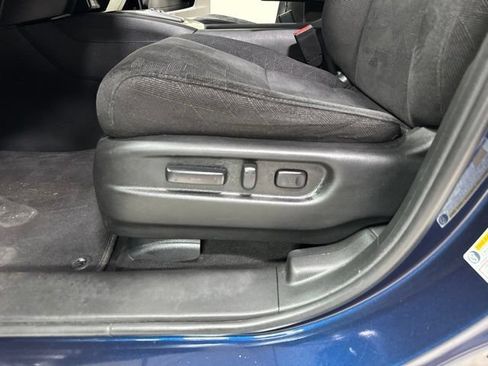 Used 2022 Honda Pilot Sport image 5