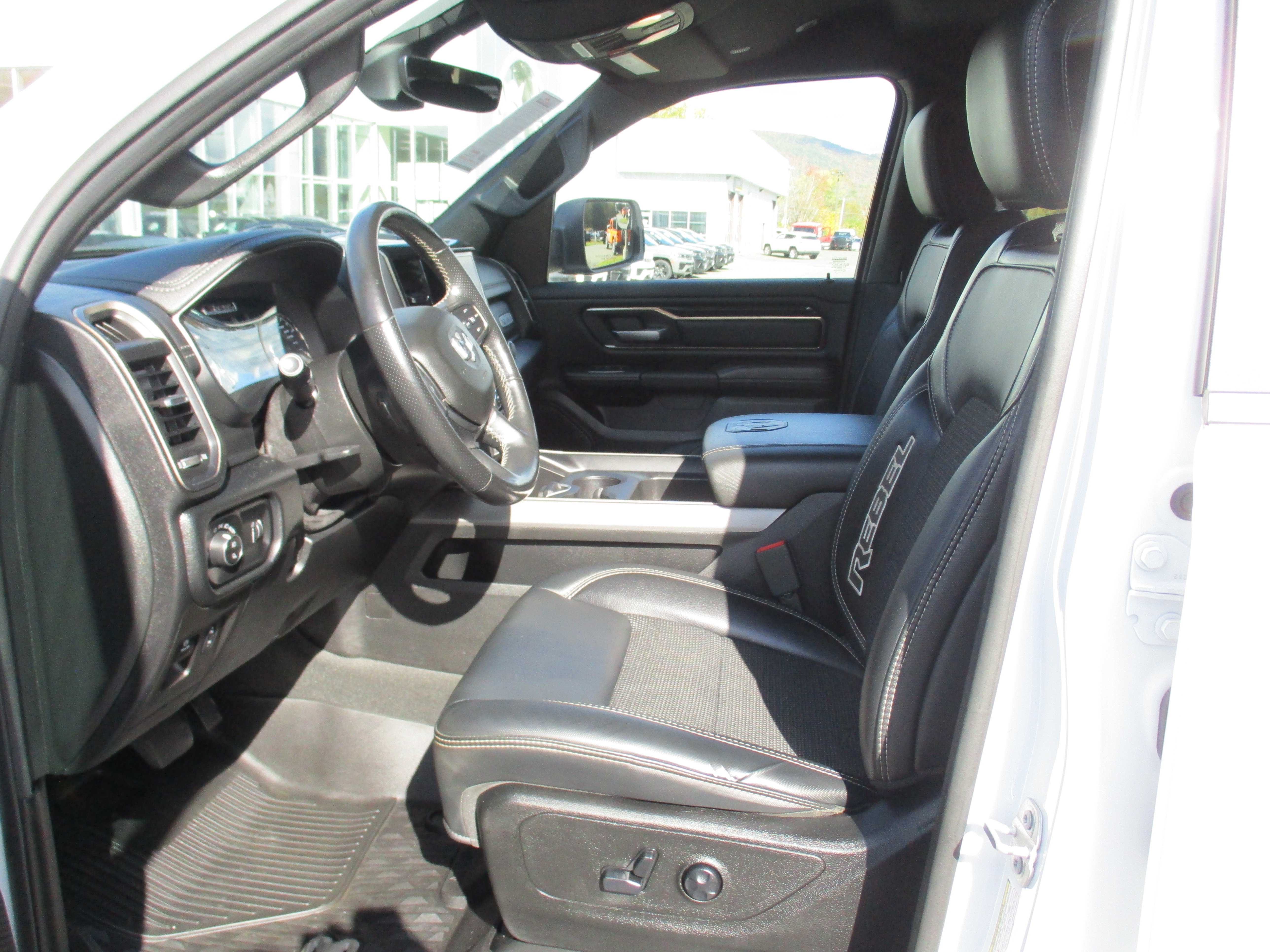 Used 2020 RAM 1500 Rebel w/ Rebel Level 2 Equipment Group AWD/4WD image 10