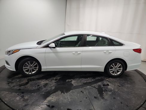 Used 2016 Hyundai Sonata SE image 4