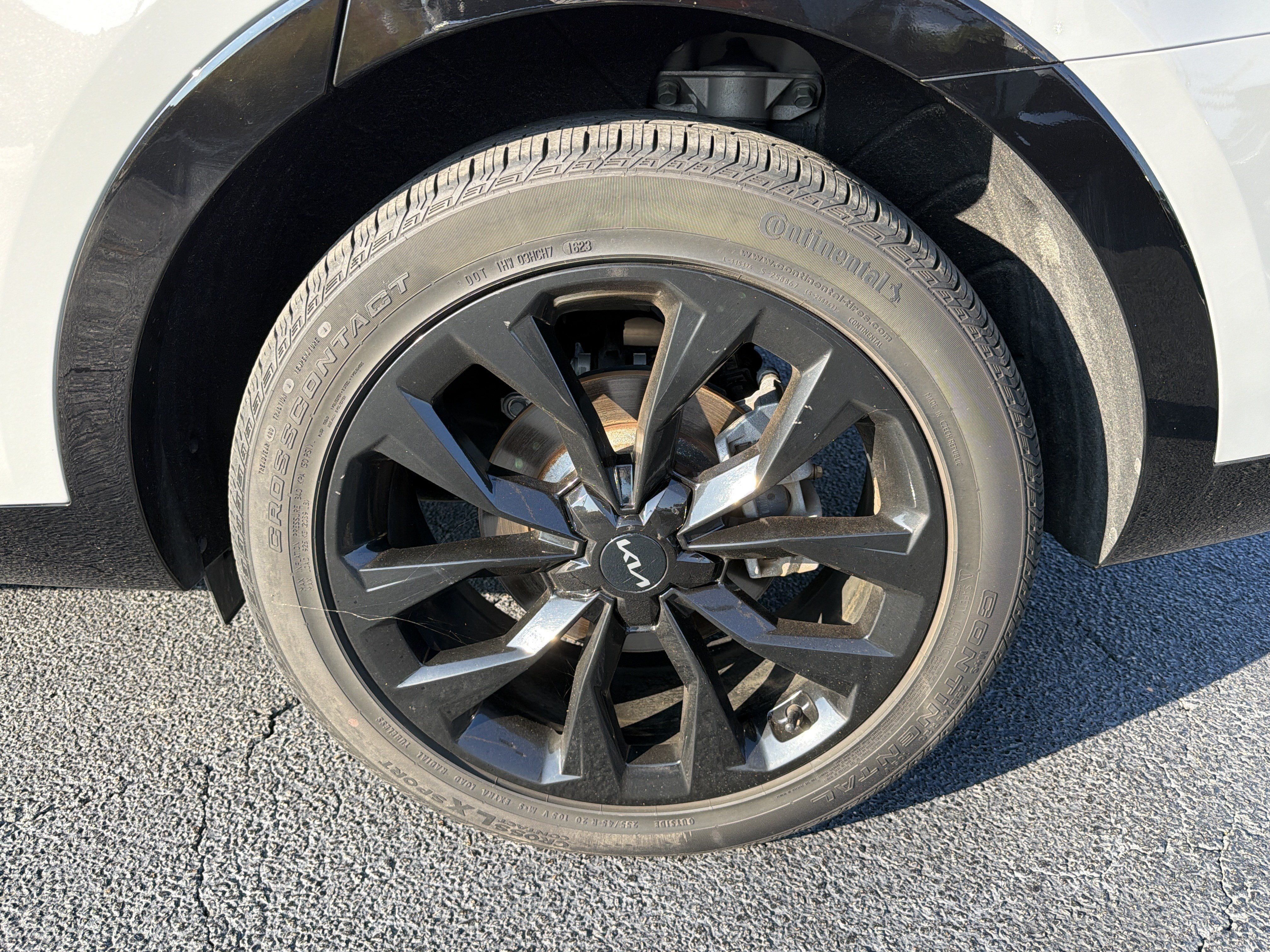 Used 2023 Kia Sorento SX FWD image 7