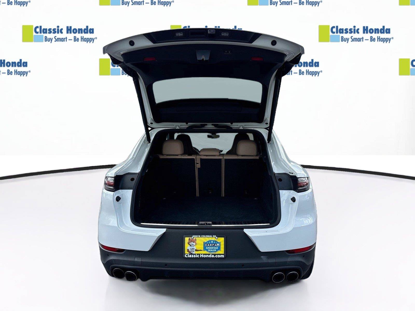 Used 2021 Porsche Cayenne Coupe AWD/4WD image 32