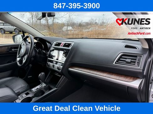 Used 2017 Subaru Outback 2.5i Limited image 15