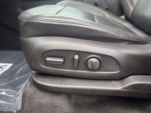 Certified 2018 Chevrolet Traverse LT w/ LPO, Floor Liner Package image 23