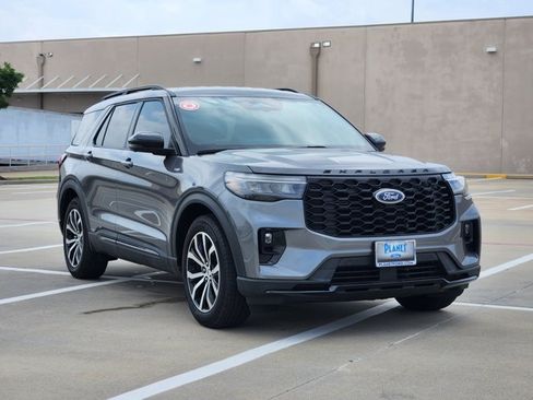 New 2026 Ford Explorer ST-Line w/ Premium Package RWD image 2