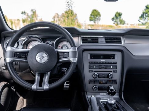 Used 2012 Ford Mustang GT Premium w/ Security Pkg RWD image 18