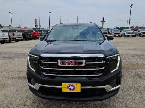 New 2026 GMC Acadia Elevation FWD image 8