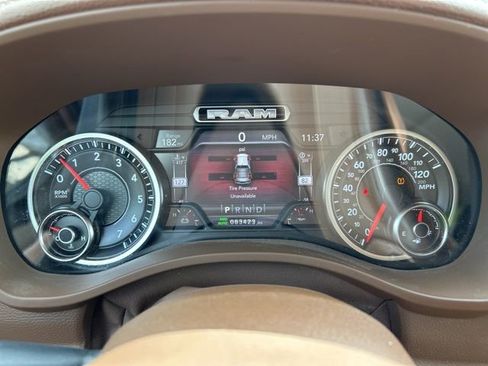 Used 2019 RAM 1500 Laramie image 14