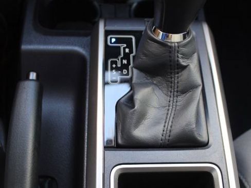 Used 2022 Toyota Tacoma SR5 image 22