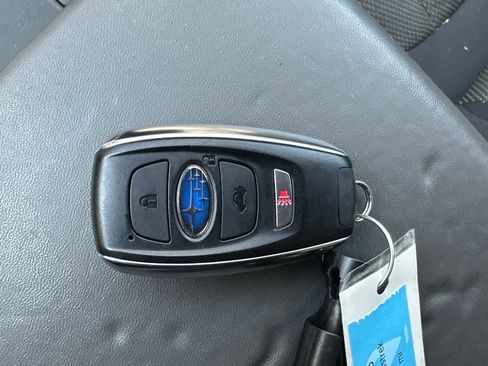 Used 2024 Subaru Crosstrek 2.0i Premium w/ Crosstrek Mirror Package AWD/4WD image 28