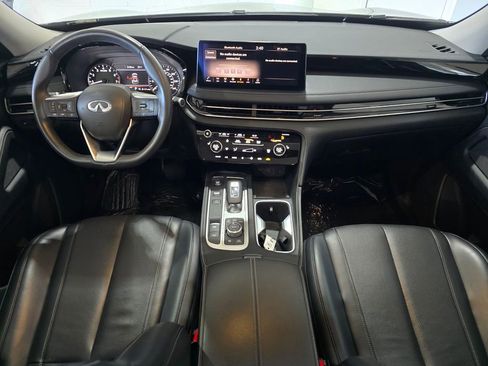 Certified 2024 INFINITI QX60 Pure image 9