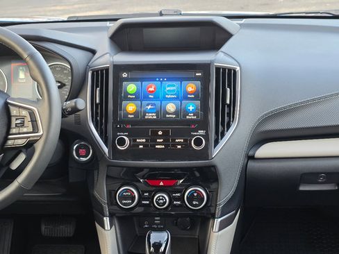 Used 2023 Subaru Forester Limited w/ Popular Package #2 image 3