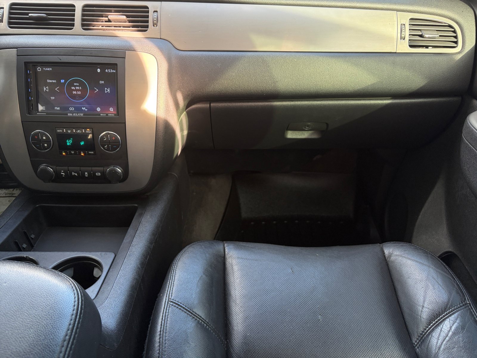 Used 2014 Chevrolet Silverado 3500 LTZ AWD/4WD image 22