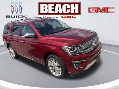 Used 2019 Ford Expedition Platinum RWD image 4
