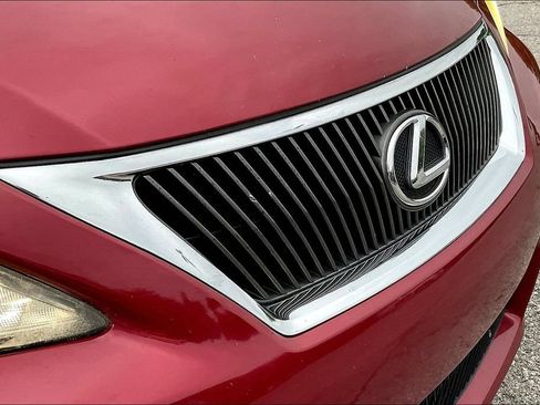 Used 2013 Lexus IS 250C w/ Luxury Pkg RWD image 22