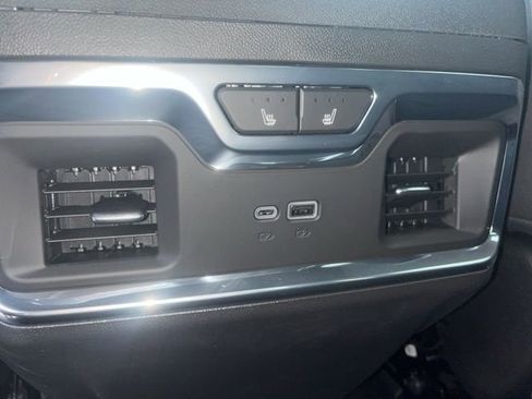 New 2026 Chevrolet Silverado 1500 LTZ w/ LTZ Convenience Package II AWD/4WD image 20