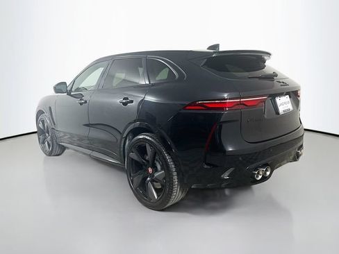 Used 2023 Jaguar F-PACE SVR AWD/4WD image 7