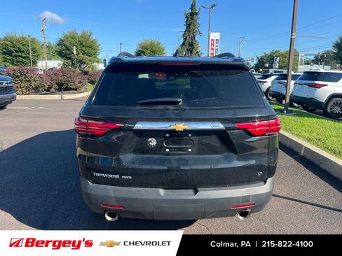 Used 2023 Chevrolet Traverse LT w/ LPO, Floor Liner Package AWD/4WD image 6