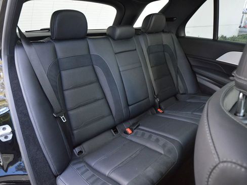 Used 2025 Mercedes-Benz GLE 53 AMG 4MATIC image 64