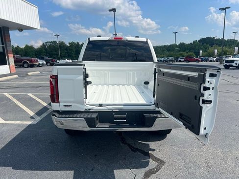 New 2025 Ford F150 Lariat w/ Equipment Group 502A High image 28