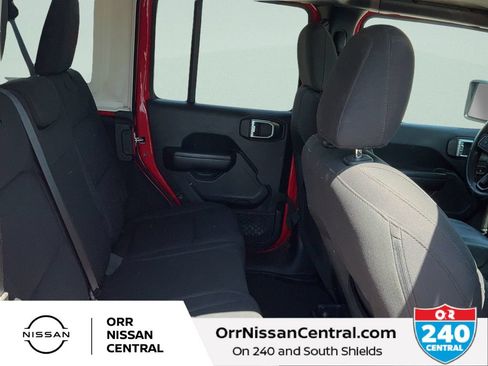 Used 2018 Jeep Wrangler Unlimited Sport S AWD/4WD image 12
