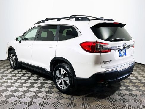 Used 2023 Subaru Ascent Premium w/ Convenience Package AWD/4WD image 5
