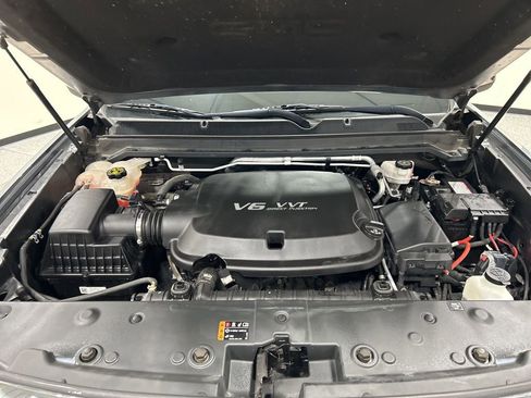 Used 2019 GMC Canyon SLT w/ Trailering Package image 27