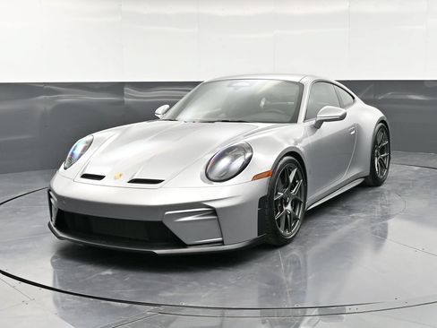 Certified 2026 Porsche 911 GT3 RWD image 6