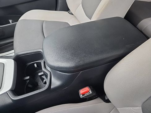 Used 2025 Toyota RAV4 XLE w/ Convenience Package AWD/4WD image 62