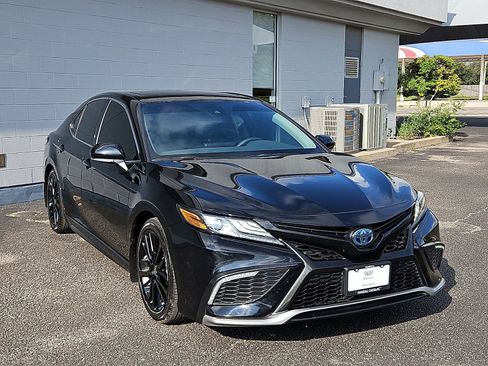 Used 2024 Toyota Camry XSE w/ Cold Weather Package FWD image 4