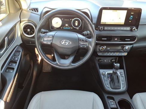 Certified 2022 Hyundai Kona Limited image 19