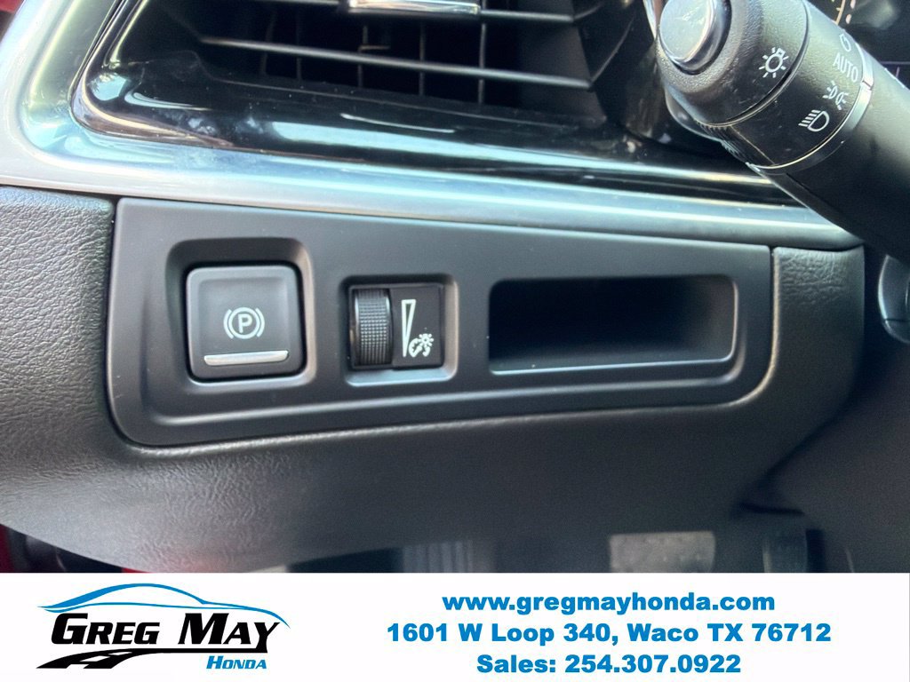 Used 2023 Cadillac XT6 Luxury AWD/4WD image 31