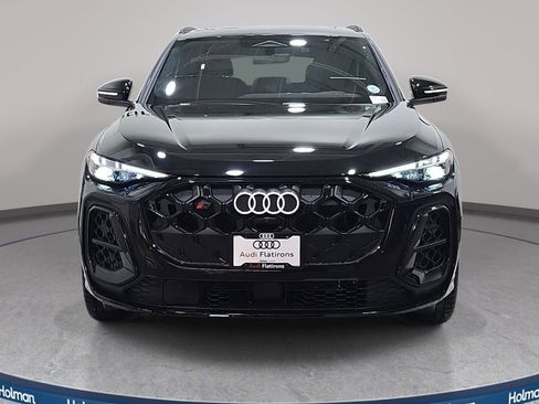 New 2026 Audi SQ5 Prestige AWD/4WD image 2