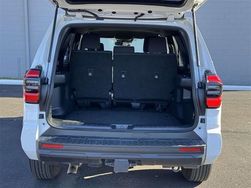 Used 2025 Toyota 4Runner SR5 image 16
