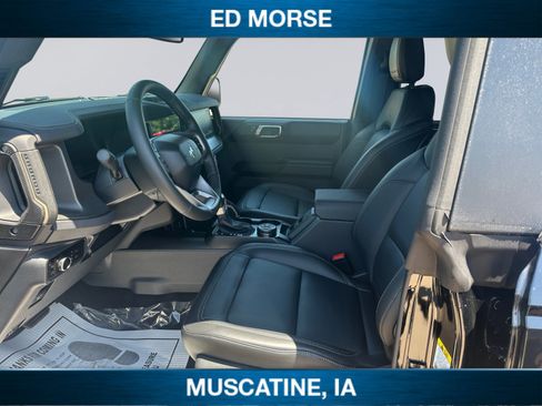 New 2025 Ford Bronco Badlands image 9