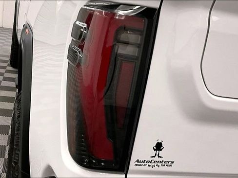 Used 2025 GMC Sierra 2500 AT4X AWD/4WD image 37