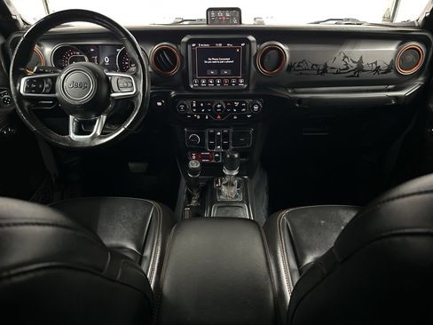 Used 2022 Jeep Gladiator Mojave w/ Cold Weather Group image 24