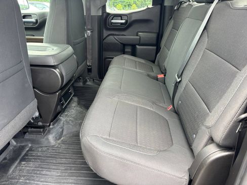 Used 2020 Chevrolet Silverado 1500 LT AWD/4WD image 17