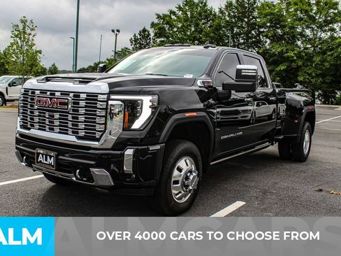 Used 2026 GMC Sierra 3500 Denali w/ Denali Reserve Package AWD/4WD image 3