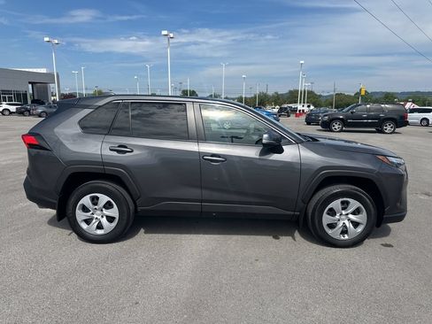 Certified 2023 Toyota RAV4 LE AWD/4WD image 8